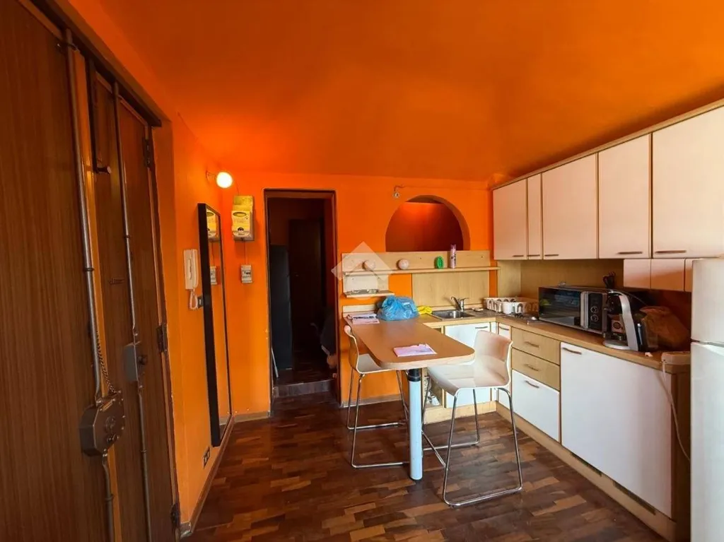 Cuisine - Liberty Style Flat with Ascender in Turin
