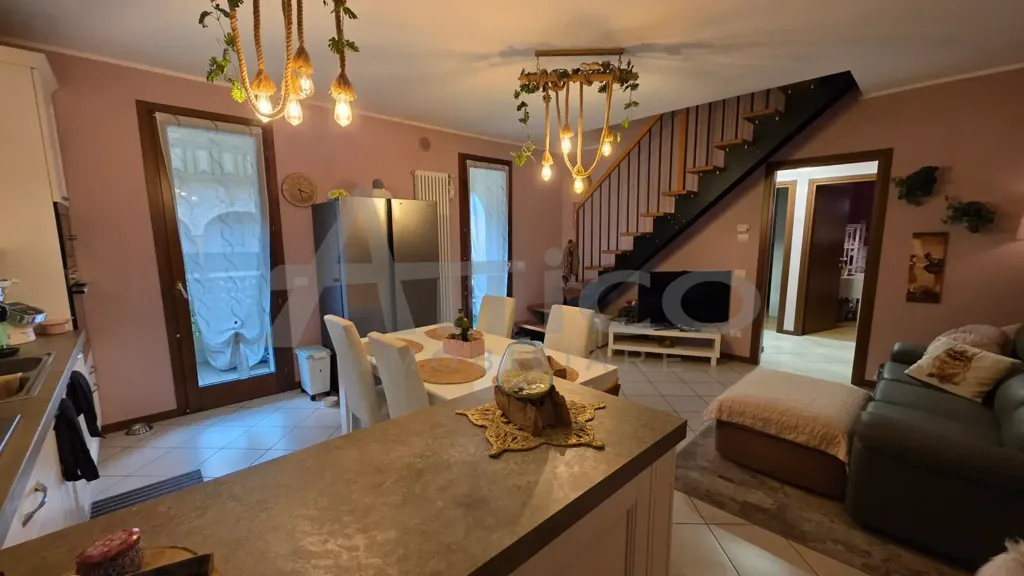 Söögituba - Recent Duplex with Terrace in Rovigo