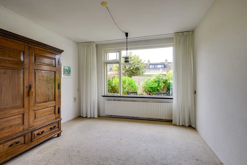 Bedrooms - Corner House with Garden in Rhoon