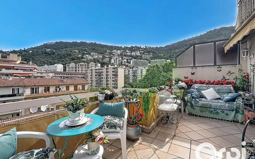 Terrass - Occupied Viager Flat with Terrace in Nice