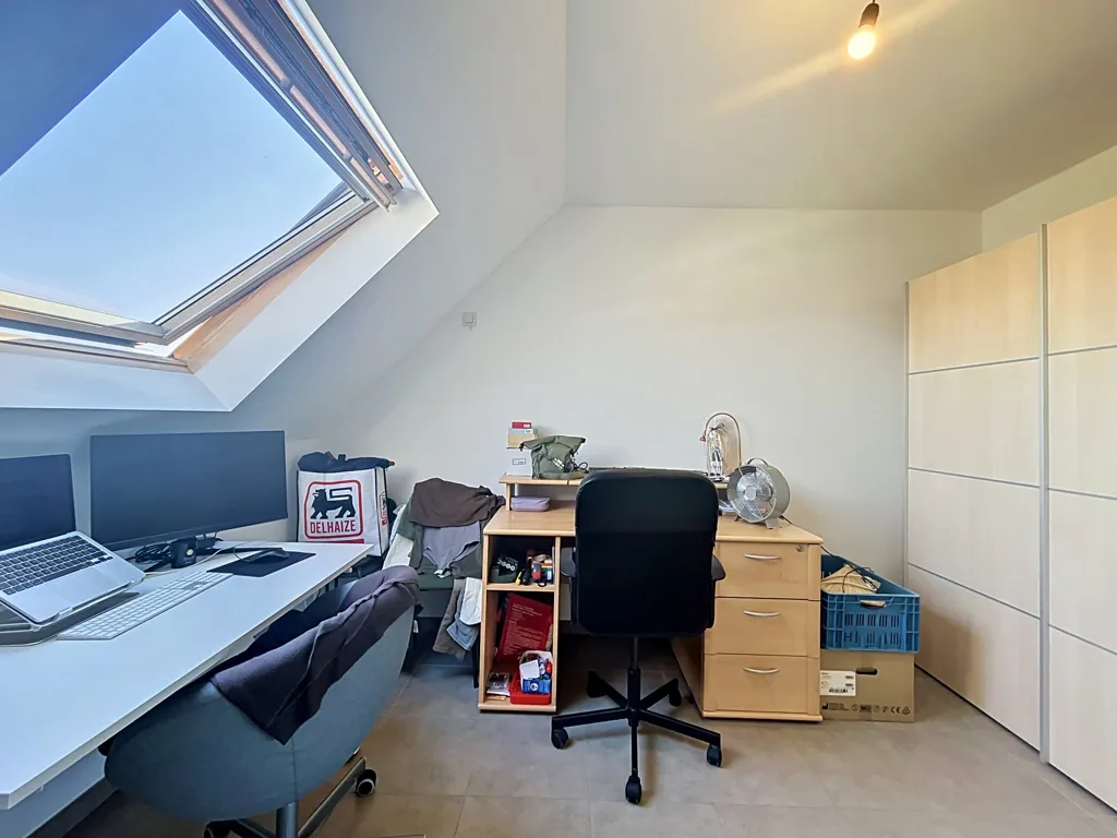 Bureau - Appartement avec Grand Terras à Louer