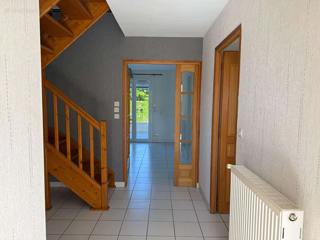 Entrée - Maison avec Terrasse et Jardin à Saint-Benoît
