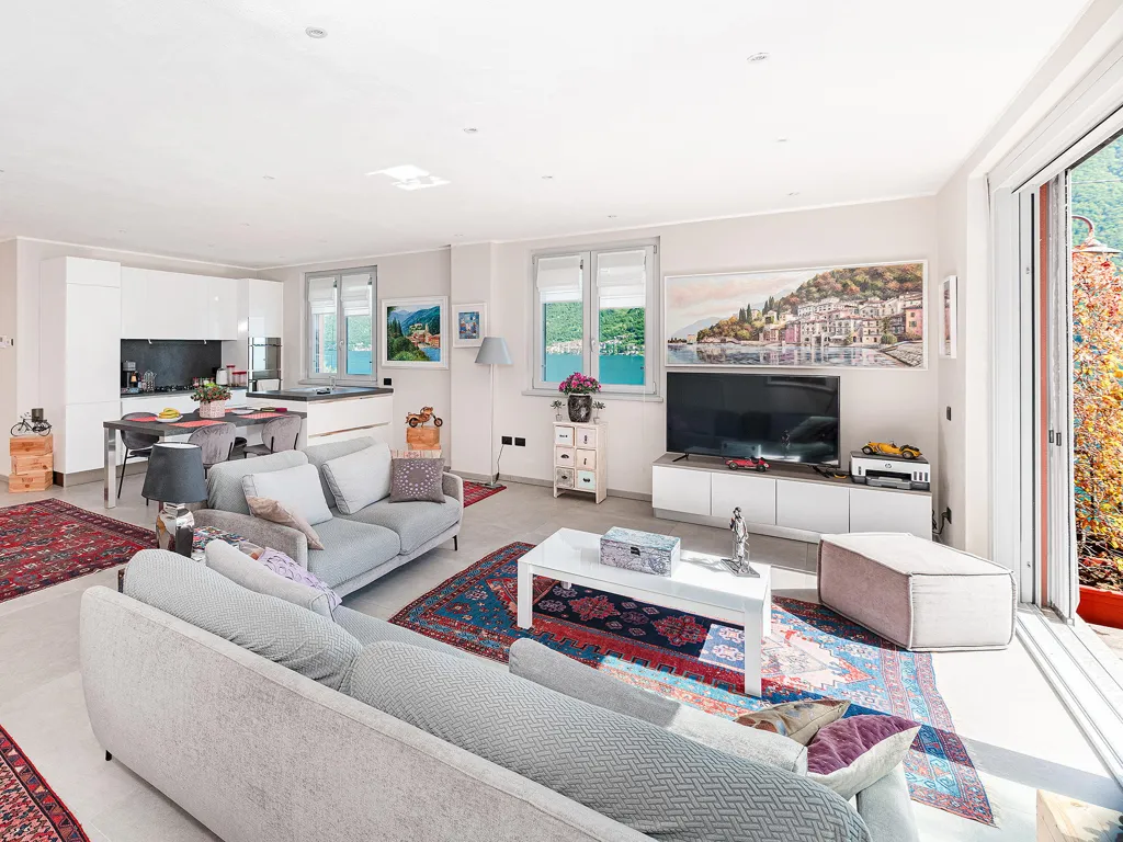 Séjour - Luxury Villa with Lake Views in Colonno