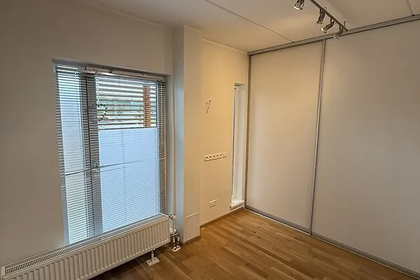 other_room