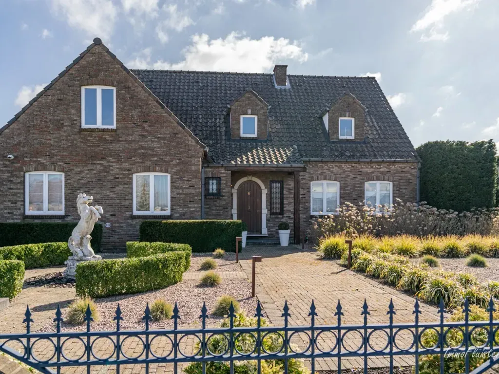 Exterior - Renovated House with Equestrian Facilities in Kinrooi