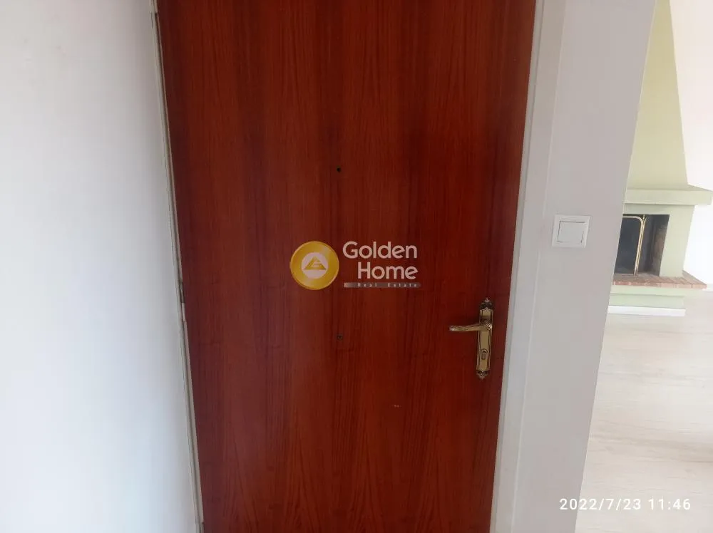 Esik - Office Space with Large Storage in Peukia Centre