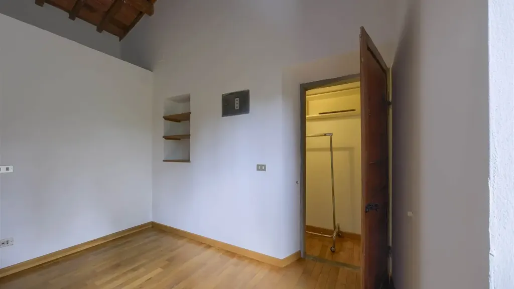 Pièces - Terraced House with Garden in Florence