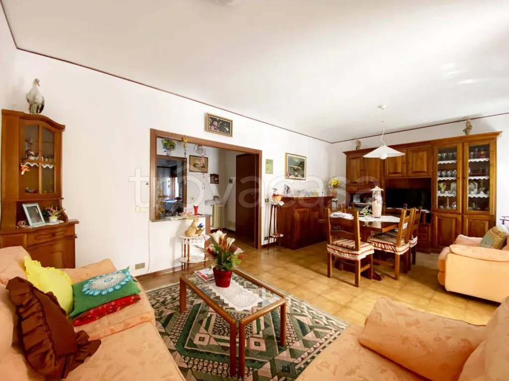 Séjour - Spacious Apartment with Balcony in Copparo