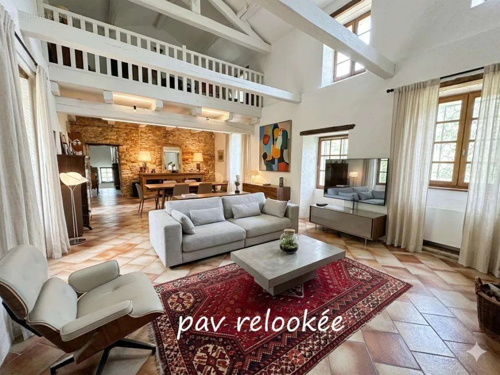 Séjour - Maison de 5 Chambres avec Piscine à Cahors