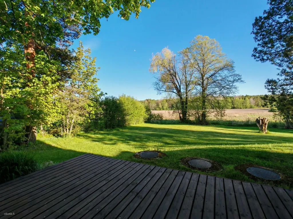 Garden - Sauna Cottage with Private Garden in Rauma
