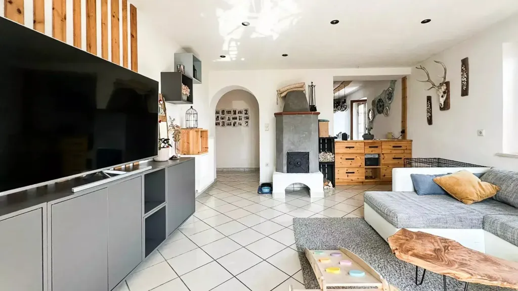 Séjour - Flat with Balconies in Falzes