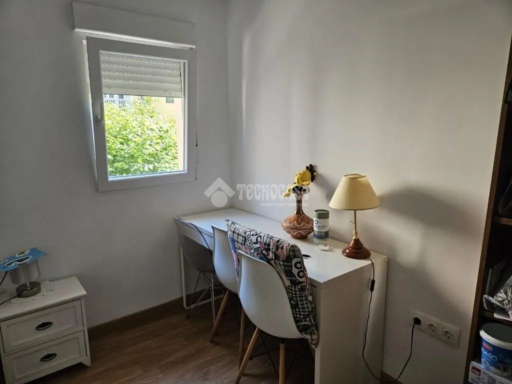 Kabinet - Completely Renovated Flat with Balcony in Zaidín