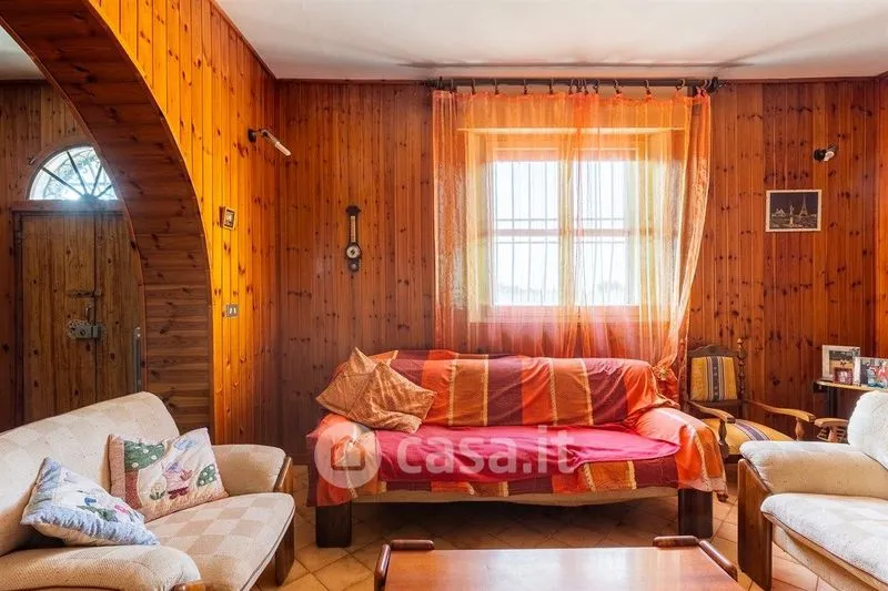 Séjour - Semi-detached House with Private Garden in Conselice