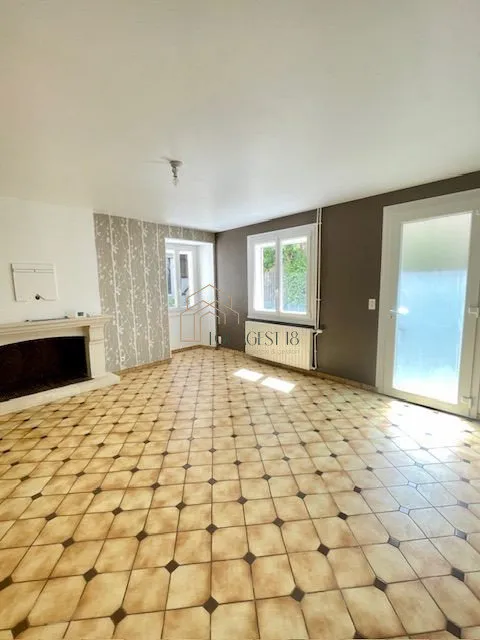 Elutuba - City House with Courtyard in Bourges Auron