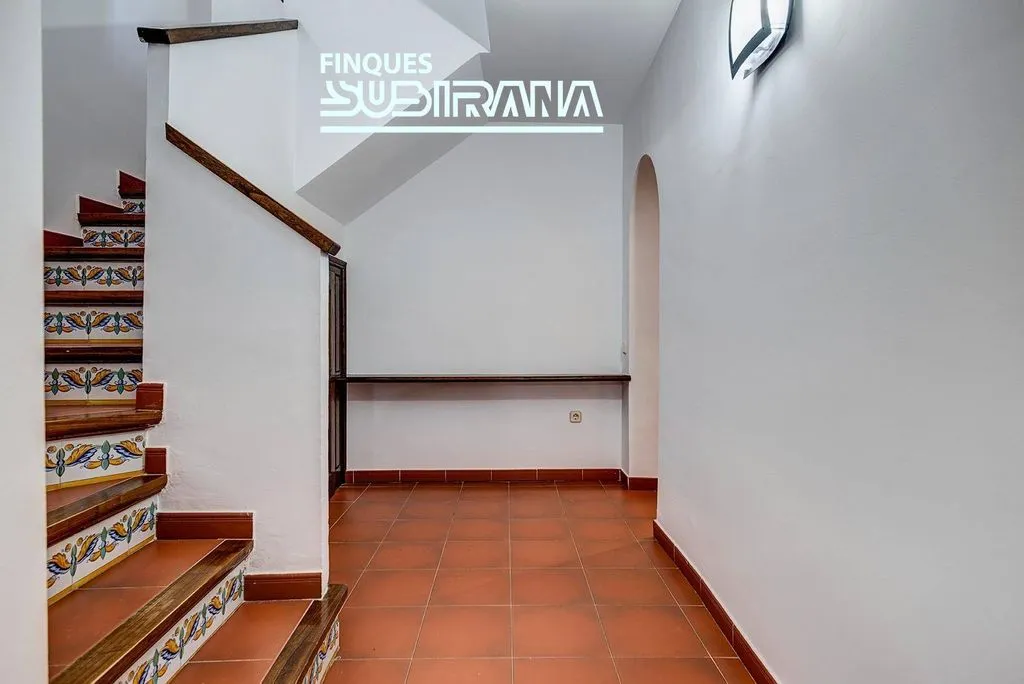Pièces - Restored Farmhouse with Pool in Igualada