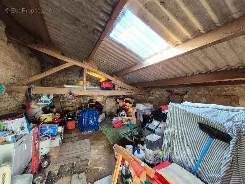 Pièces - Maison avec Chai à Archingeay