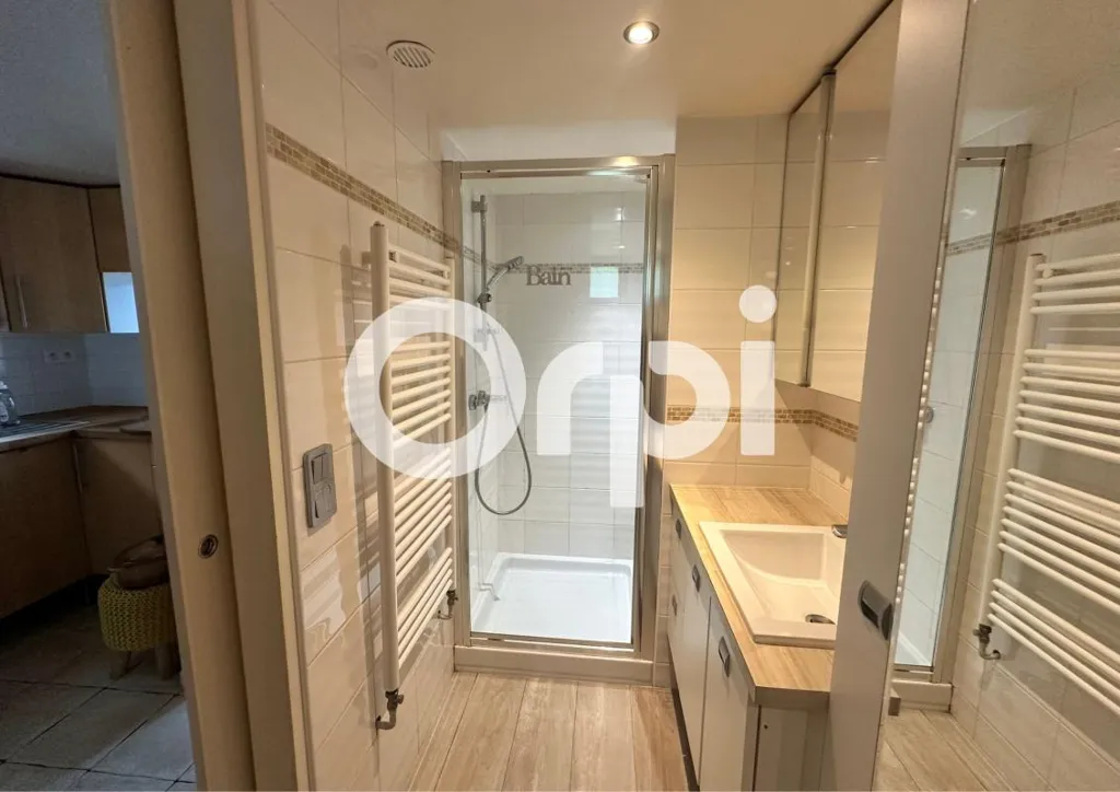 Bathrooms - Charming House with Terrace in Villemoisson-sur-Orge