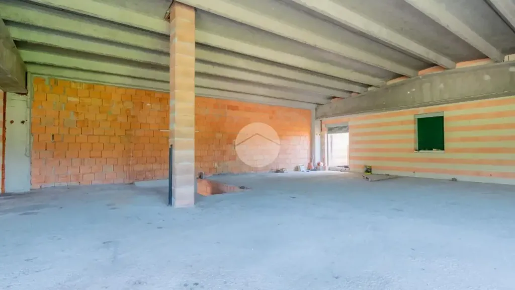 Toad - Semi-Finished Apartment with Balcony in Negrar