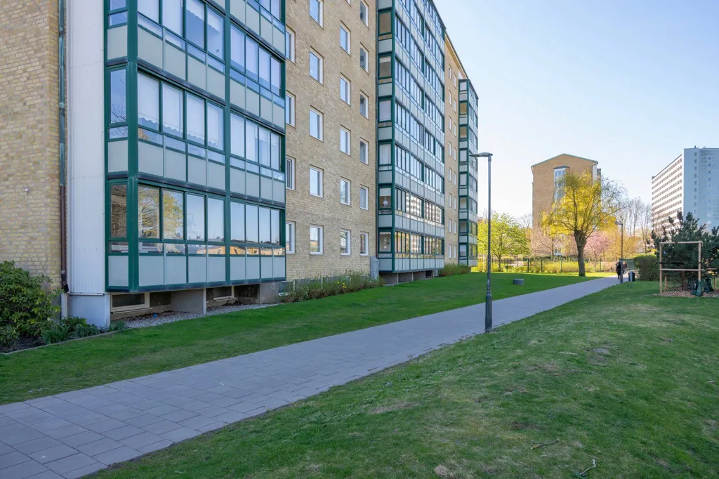 Giardino - Luxury Renovated Flat with Large Balcony in Malmö