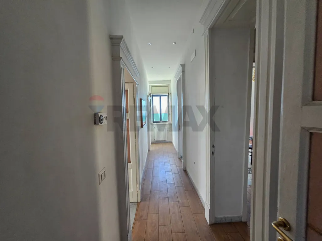 Esik - Apartment with Sea View in Salerno