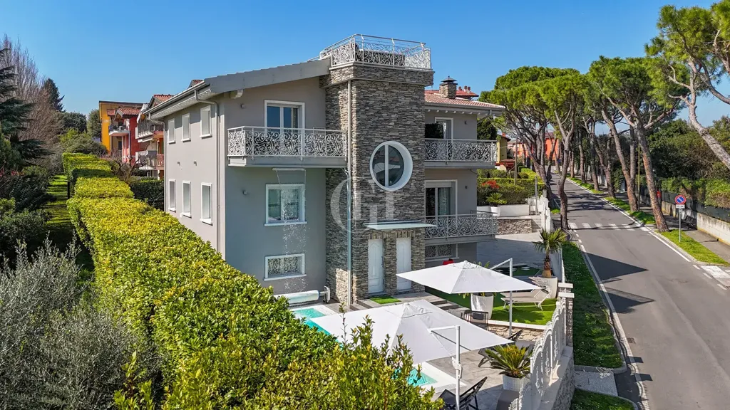 Vue aérienne - Luxury Villa with Heated Pool near Desenzano