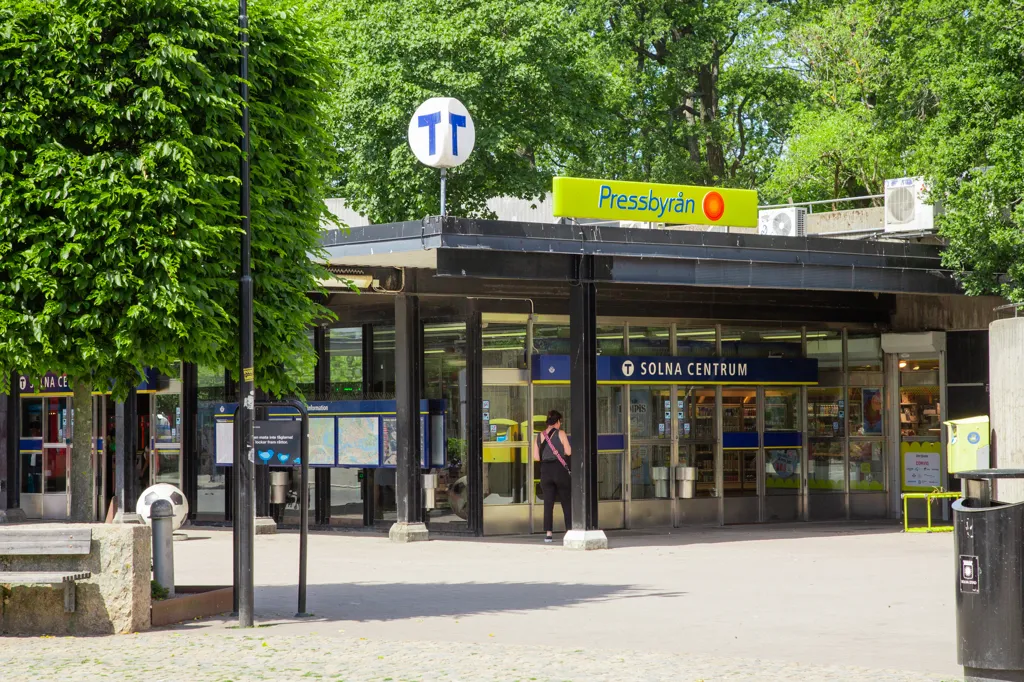 Renovated Apartment with Panoramic View in Solna