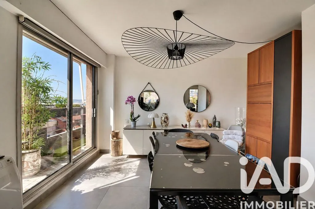 Salle à manger - Appartement d'Exception avec Terrasse Vue Mer à Marseille