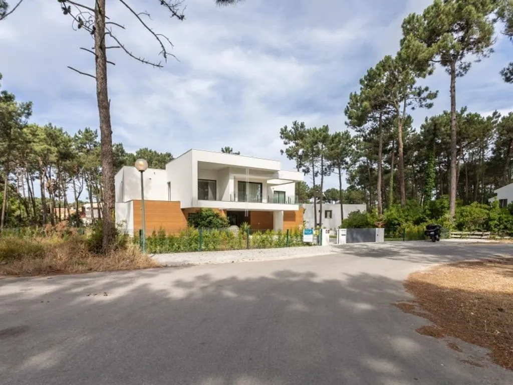 Välivaade - 5-Bedroom Detached House with Pool in Herdade da Aroeira