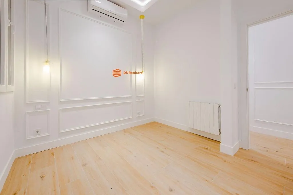 Toad - Modern Flat with A/C in Retiro District