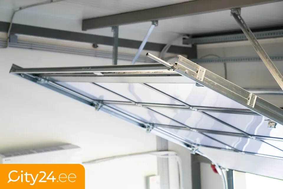 Garage - Commercial Space with 24/7 Access in Riga, Zolitūde