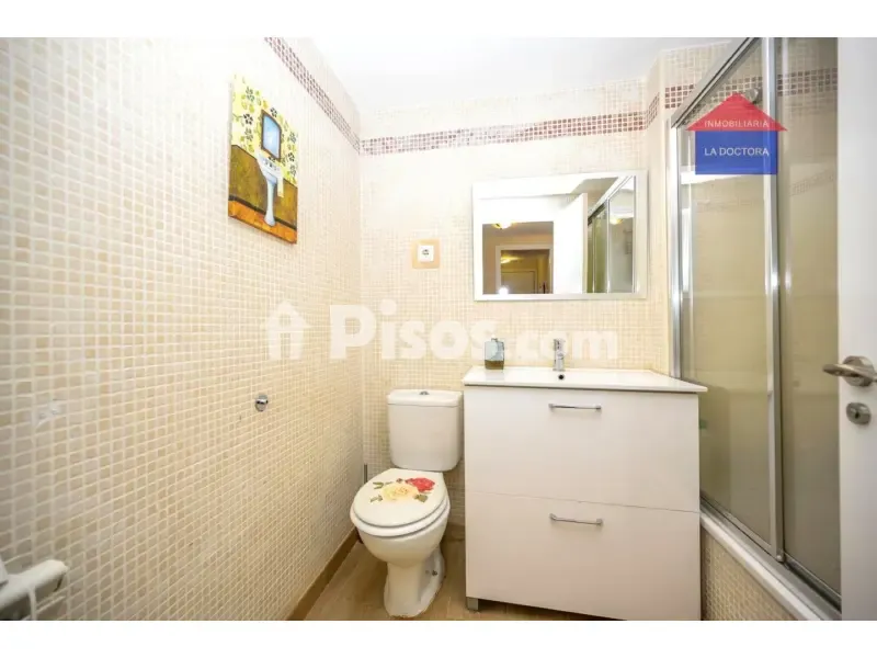 Salles de bain - Spacious Apartment with Terrace in Navalcarnero