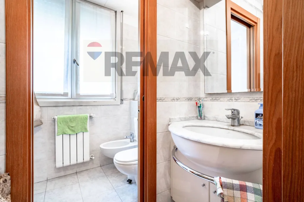 Vannitoad - Liberty Style Apartment with Historic Elevator in Milan