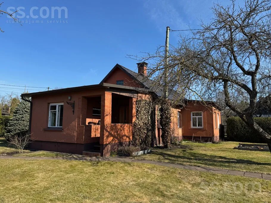 Välivaade - House with Development Potential in Bieriņi, Riga