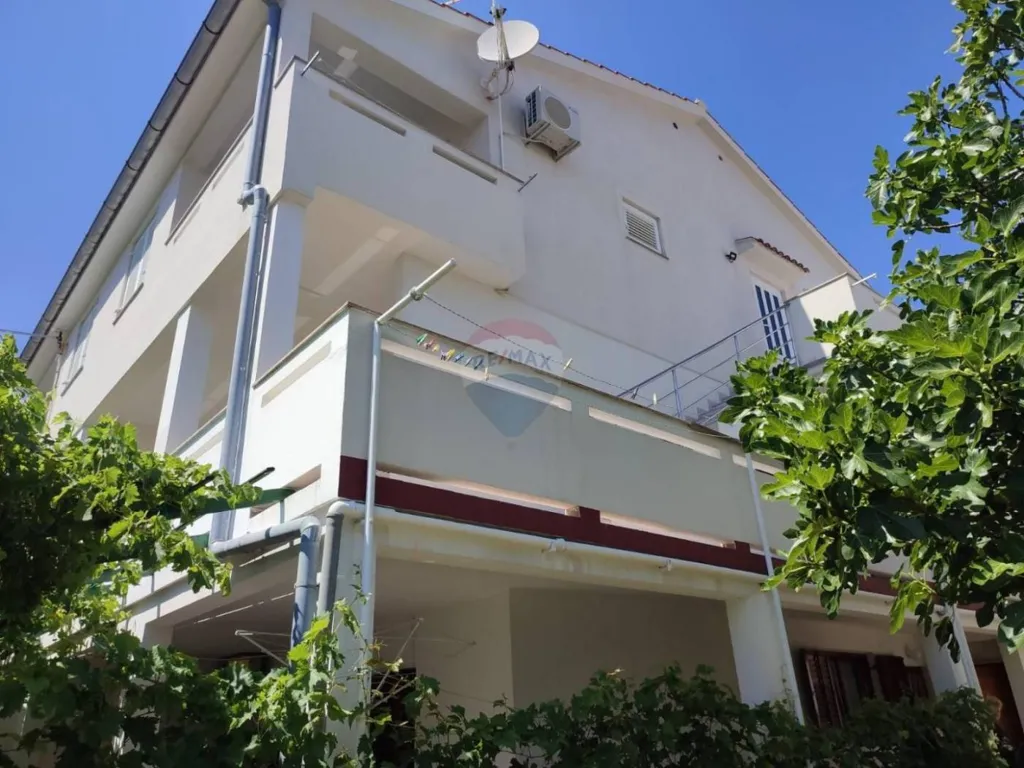 Välivaade - Duplex House with Sea View in Baška