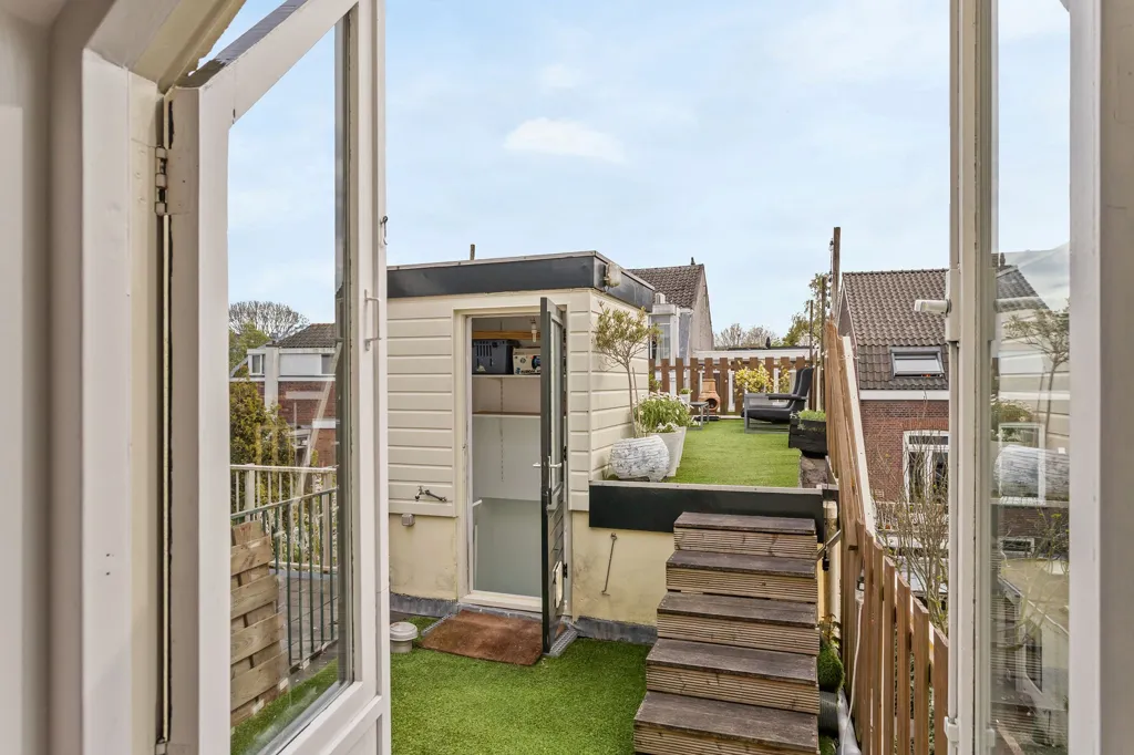 Jardin - Dual-Level Maisonette with Rooftop Terrace in Pijlsweerd