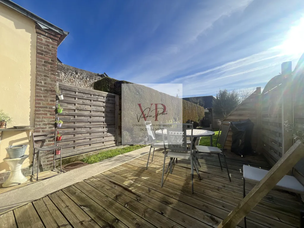 Terrasse - Maison de ville avec terrasse et jardin à La Rivière-Saint-Sauveur