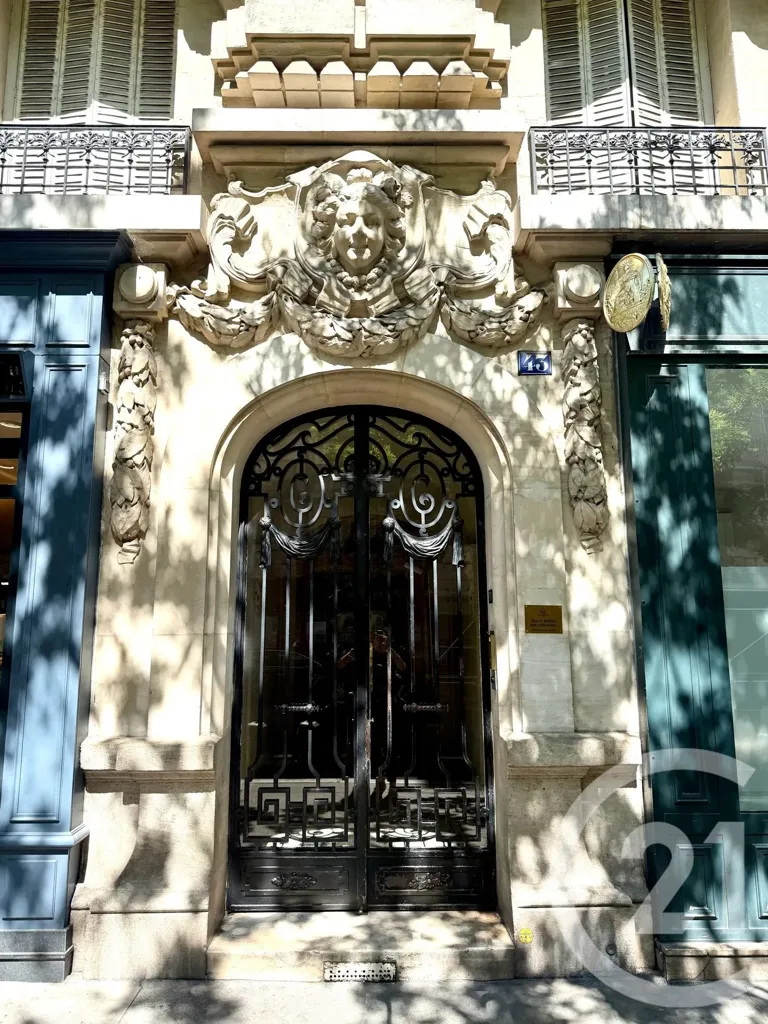 Exterior - Charming 2-Bedroom Flat in Batignolles, Paris