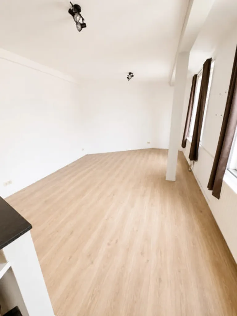 Séjour - Appartement 2 Chambres dans un Environnement Calme à Anderlecht