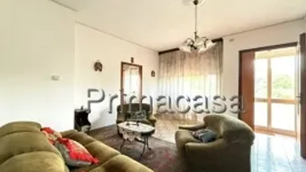 Séjour - Detached House with Garden in Legnago
