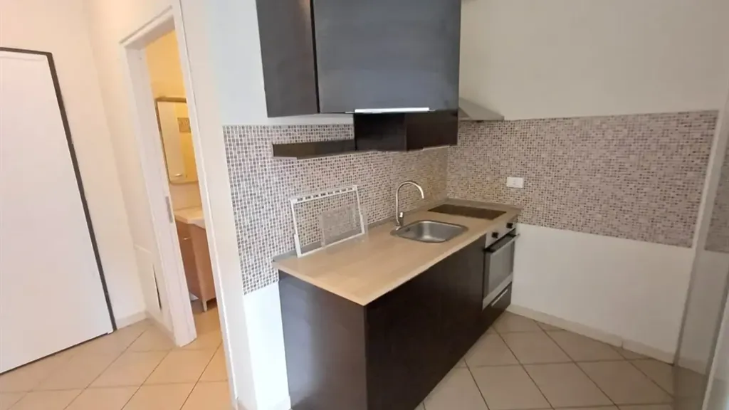 Köök - Modern Flat with Balcony in Florence