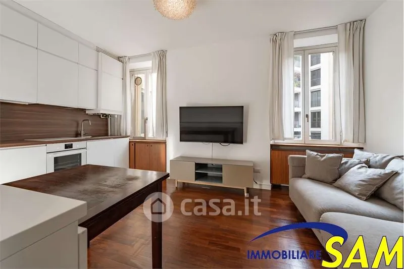 Elutuba - Fully Furnished Flat in Historic Building, Milan