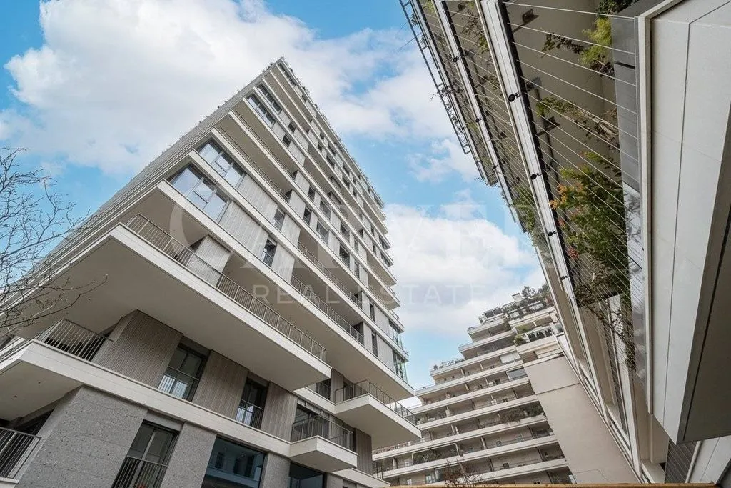 Välivaade - Luxury Flat with Spacious Loggia in Milan