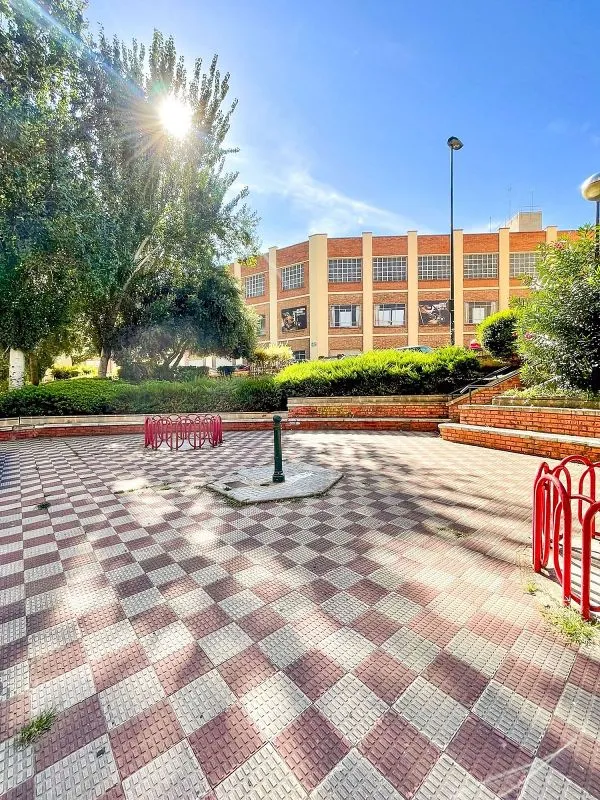 Jardin - 3-Bed Apartment with A/C in Zaragoza