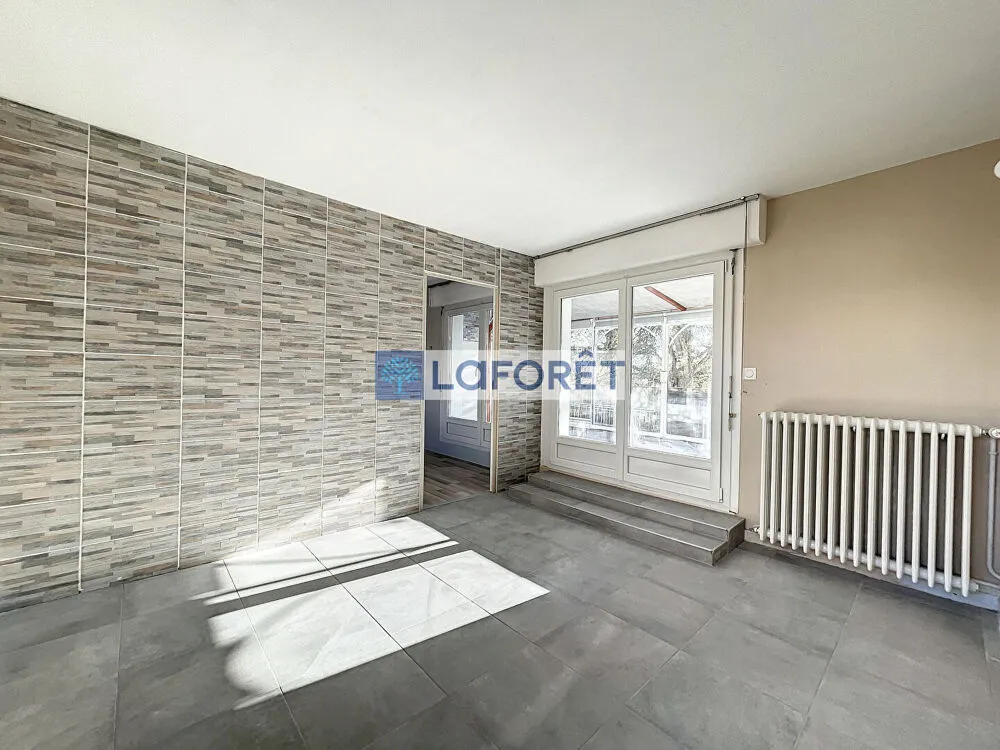 Elutuba - Apartment with Véranda in Saint-Dizier