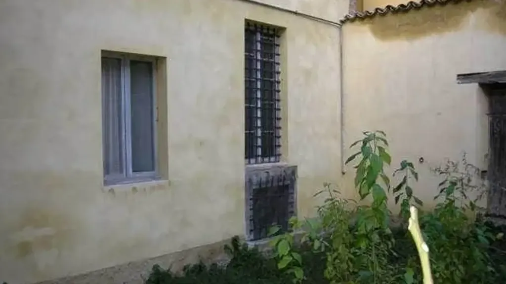 Aed - Restoration-Ready Apartment in San Severino Marche