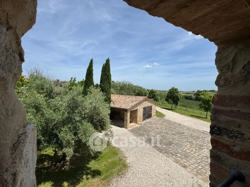 Aed - Rustic Casale with Pool in Cingoli