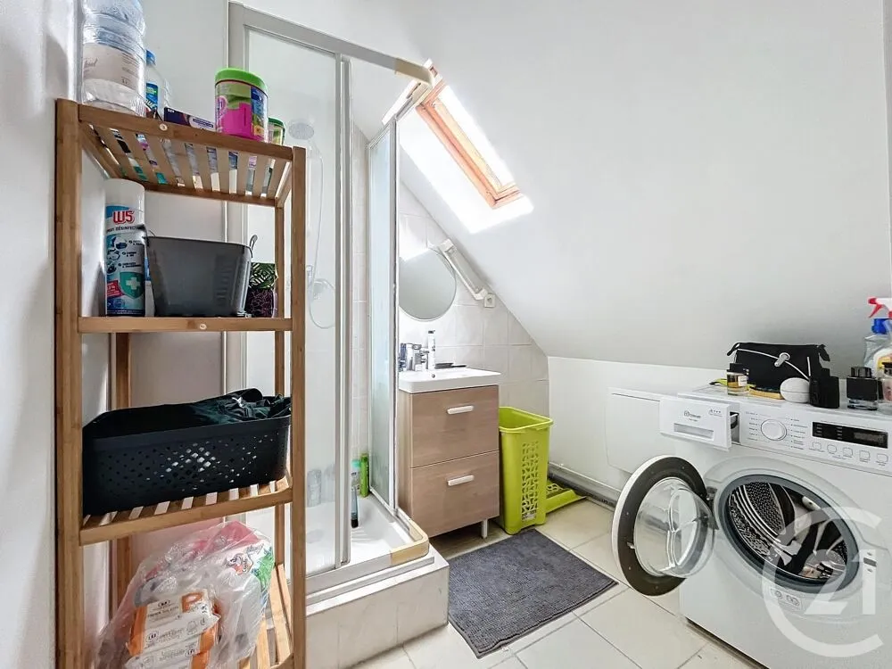 Utility Room - Meubled Studio with Parking in Herimoncourt