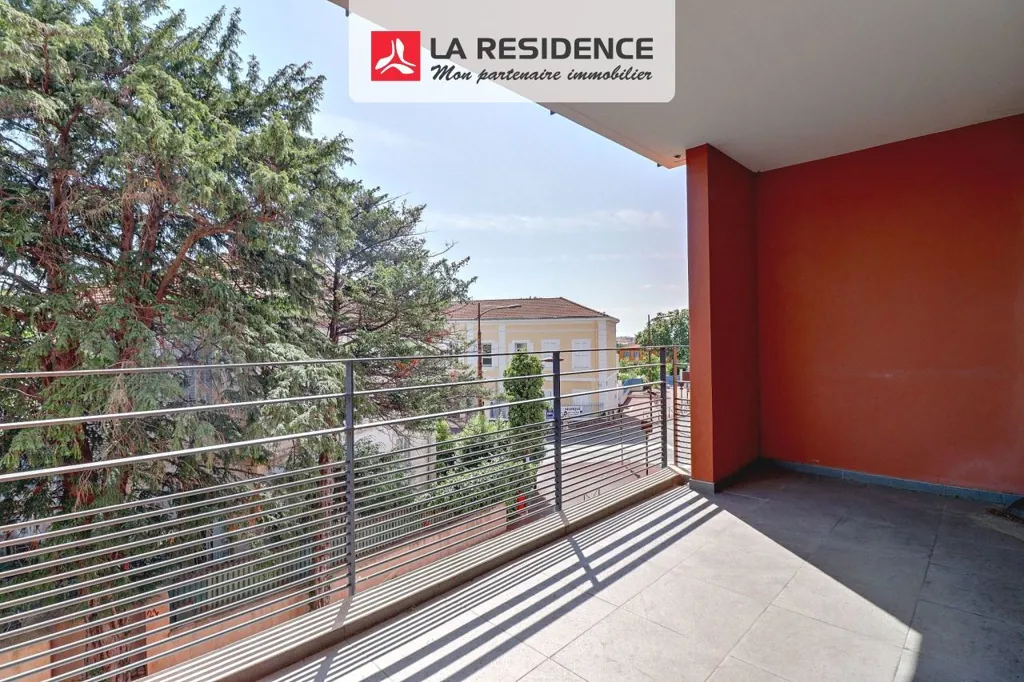 Balcone - Recent Apartment with Terrace in Fréjus Centre