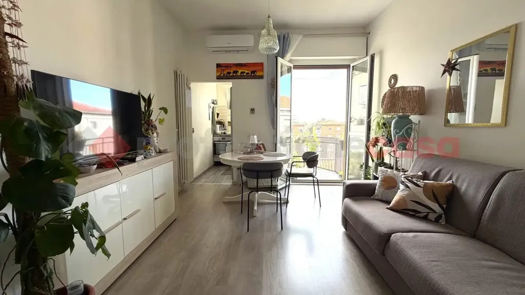Elutuba - Rearranged 2-Bedroom Apartment in Cesano Boscone