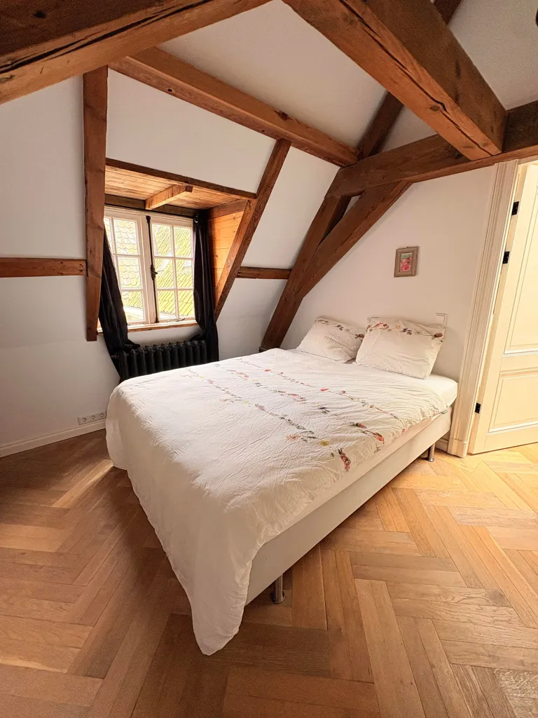 Magamistoad - Loft in 18th-Century Monument in Middelburg